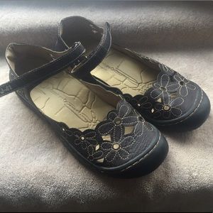 J-41 Lotus Vegan Brown Flats. Mary Jane Shoes.